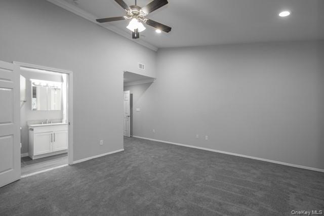 15 Village Green Drive, Unit 15 photo 9