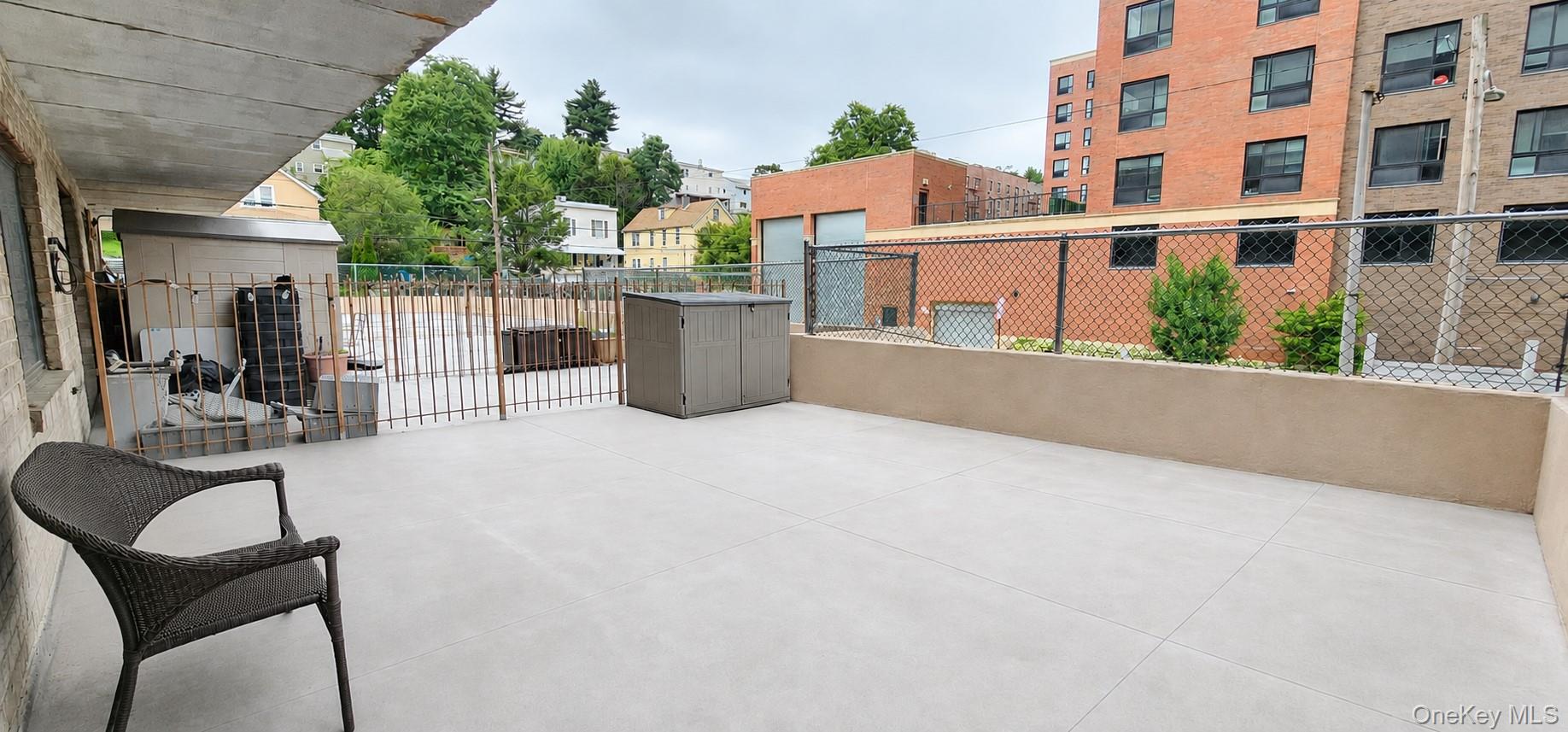 687 Bronx River Road, Unit 1J photo 24