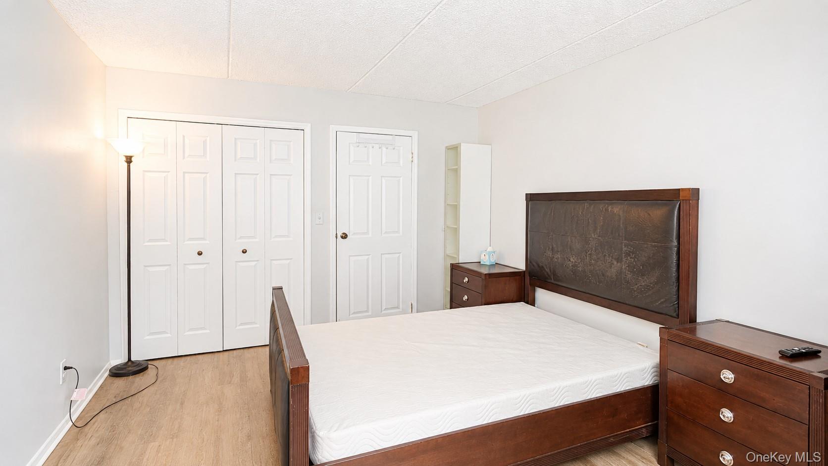 687 Bronx River Road, Unit 1J photo 22