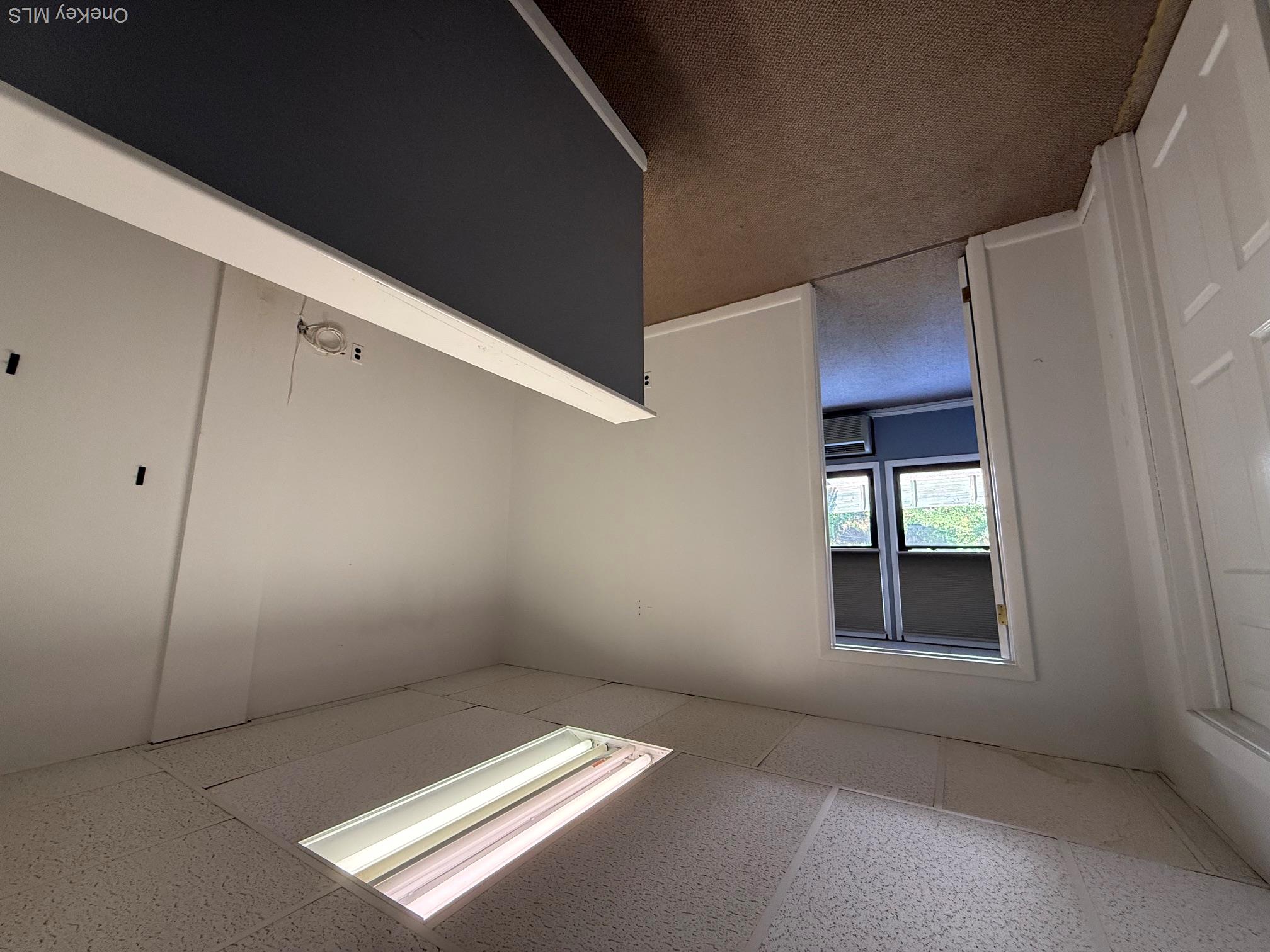 2042 N. Country Rd., Unit 204 photo 4