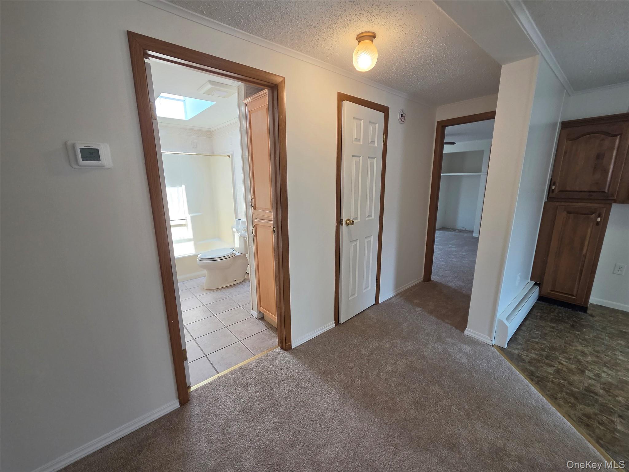 162 Village Circle W – For Sale photo 5