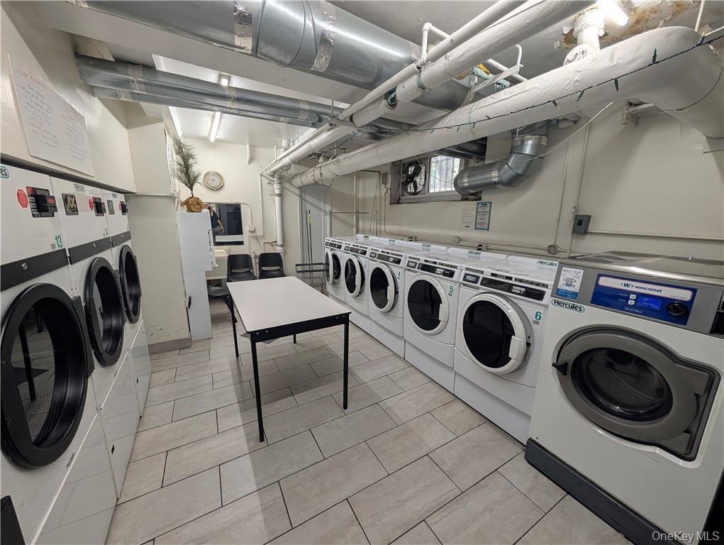 8511 34th Avenue, Unit 3H photo 9