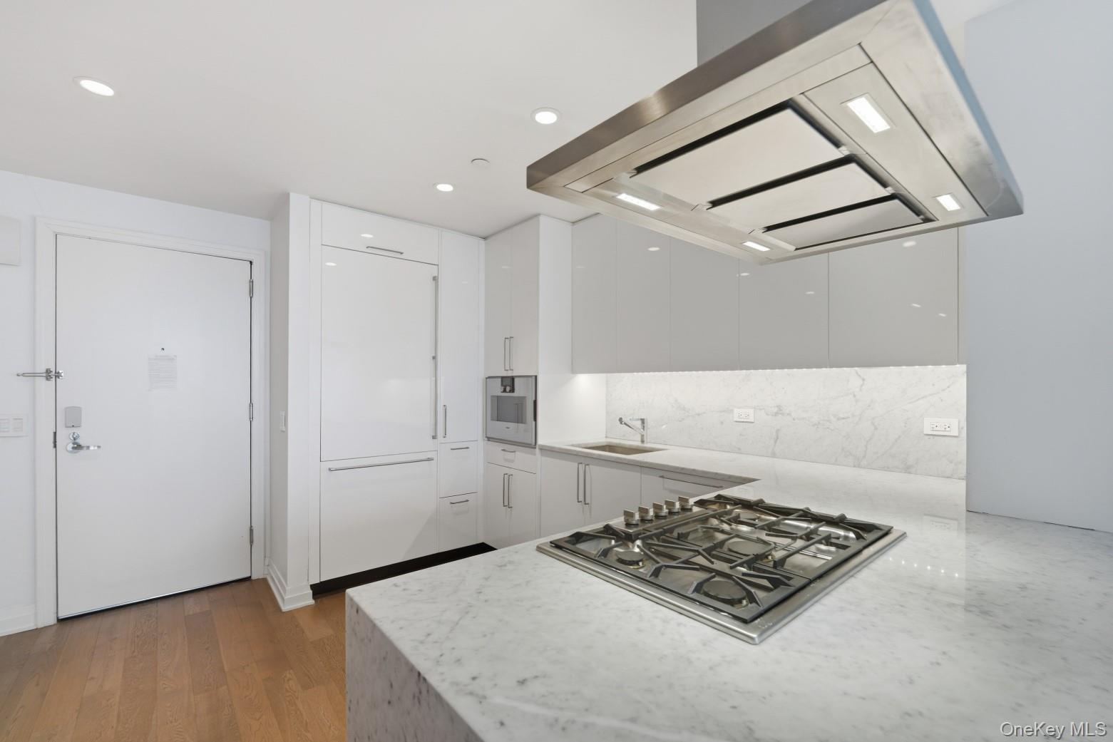 460 W 42nd Street, Unit 57G photo 10