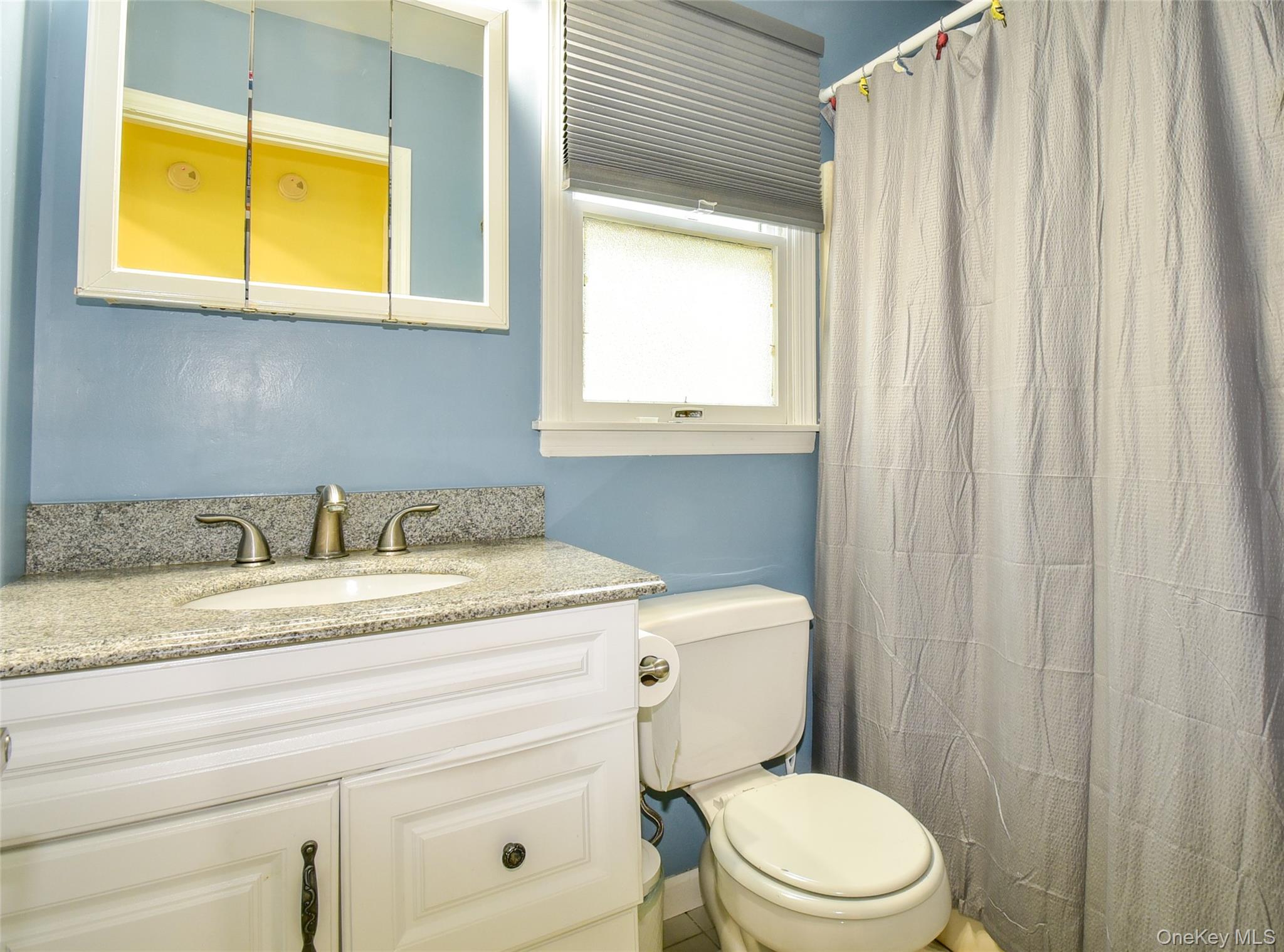 38 Montauk Road – For Sale photo 10