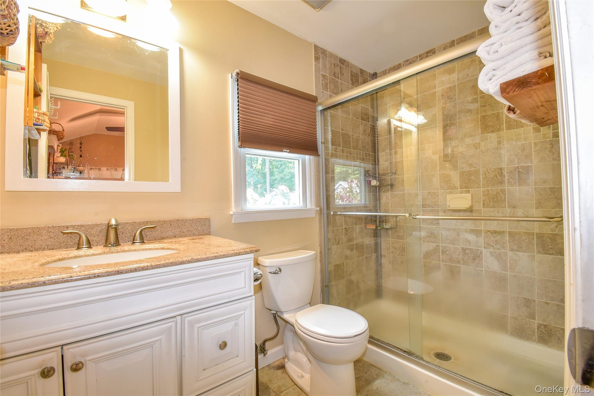 38 Montauk Road – For Sale photo 13