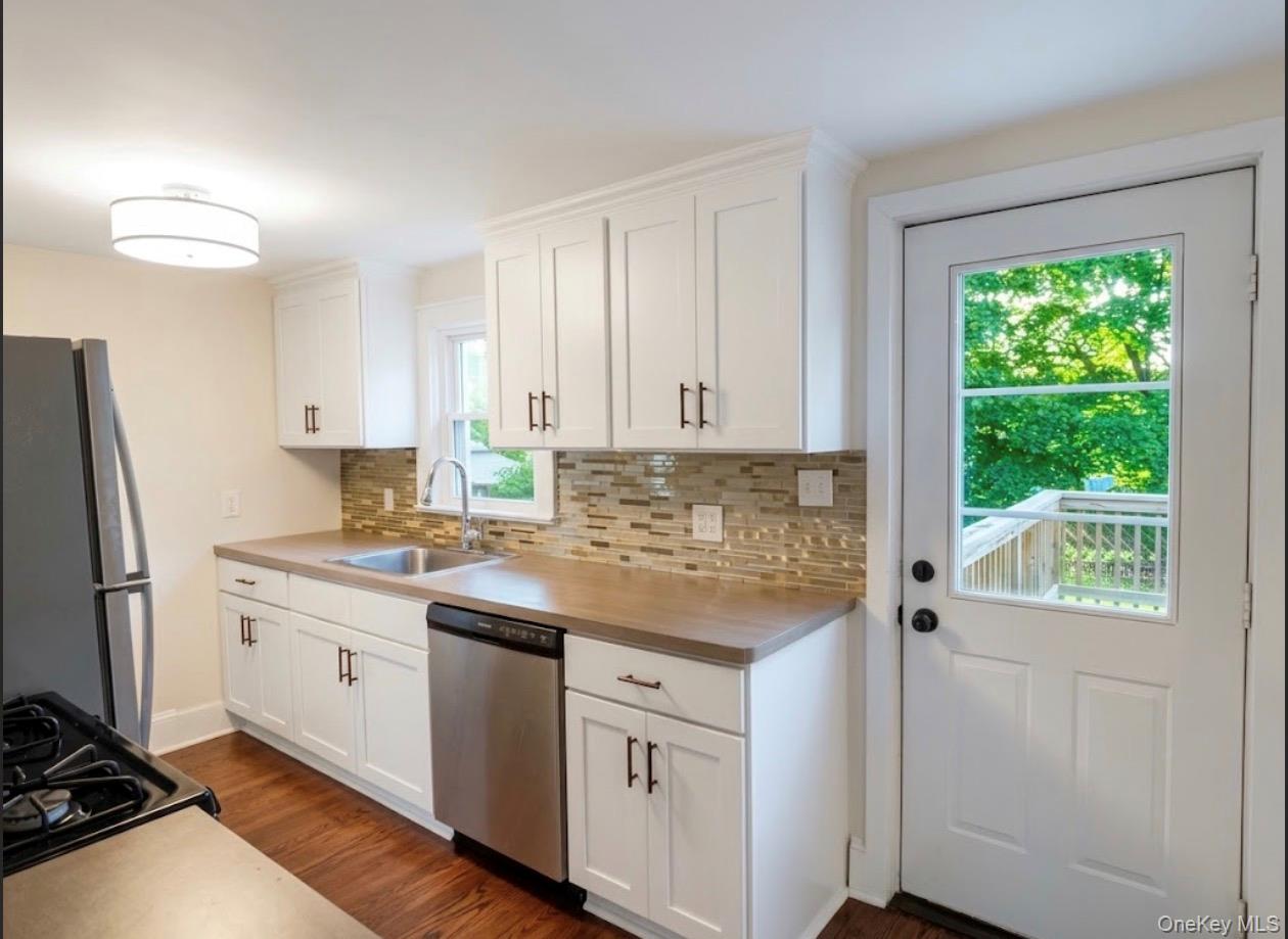 26 Gardner Avenue – For Sale photo 5