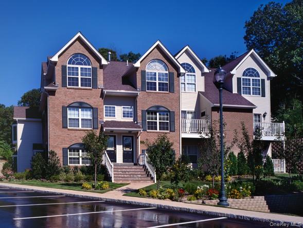 44 Pinnacle Drive, Unit 44