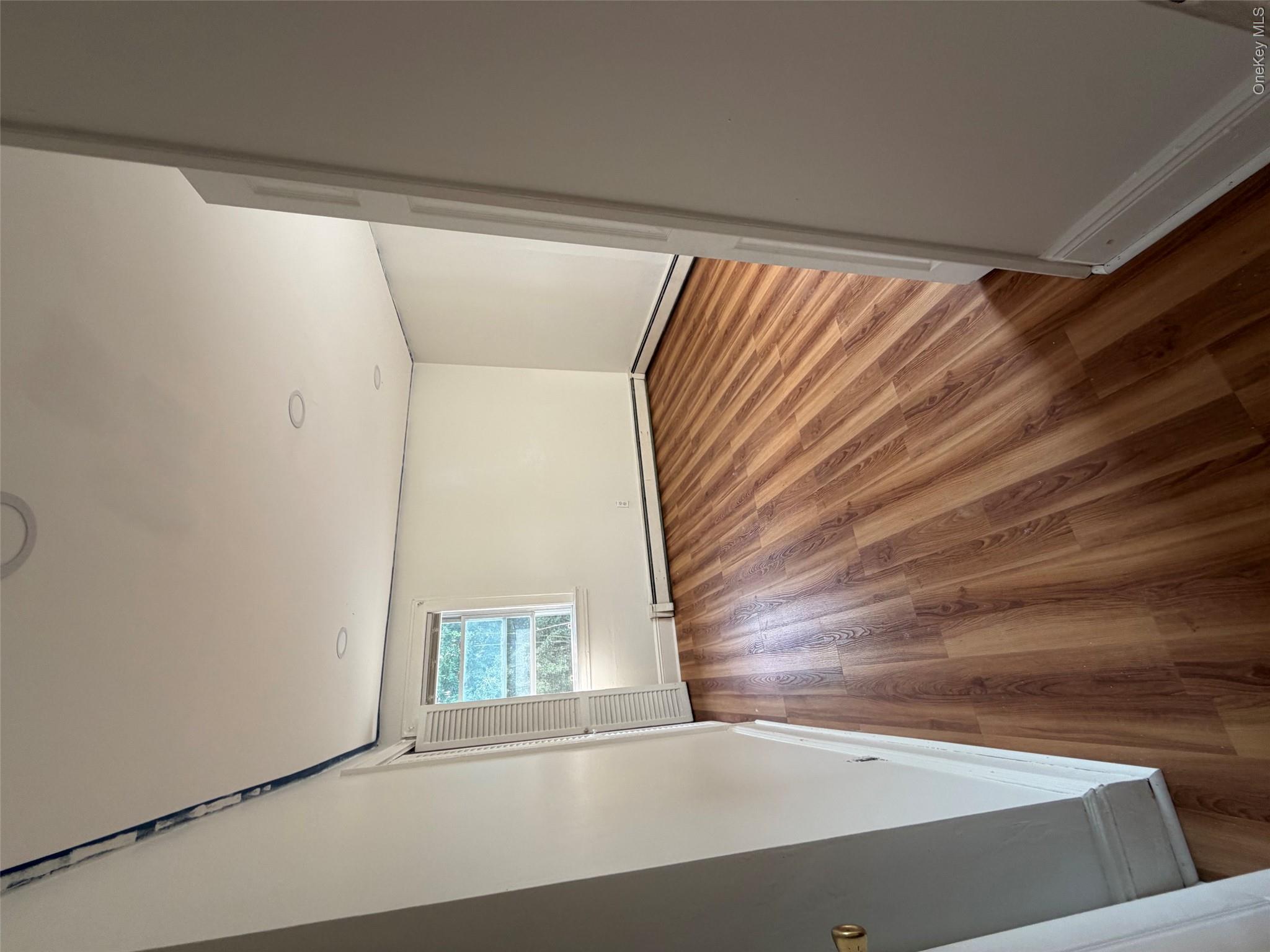 42 W Lincoln Avenue, Unit 2nd Fl photo 10