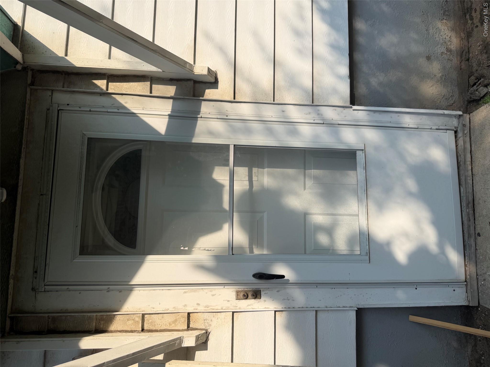 42 W Lincoln Avenue, Unit 2nd Fl photo 2