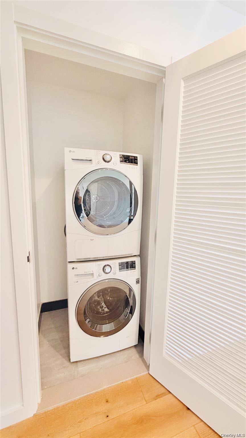 9729 64th Road, Unit 7E photo 9