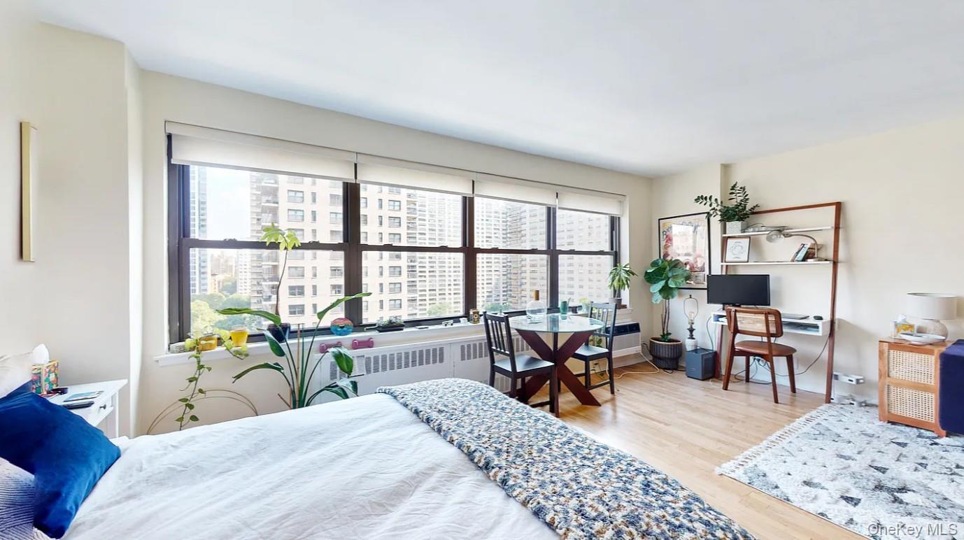 185 W End Avenue, Unit 15E photo 14