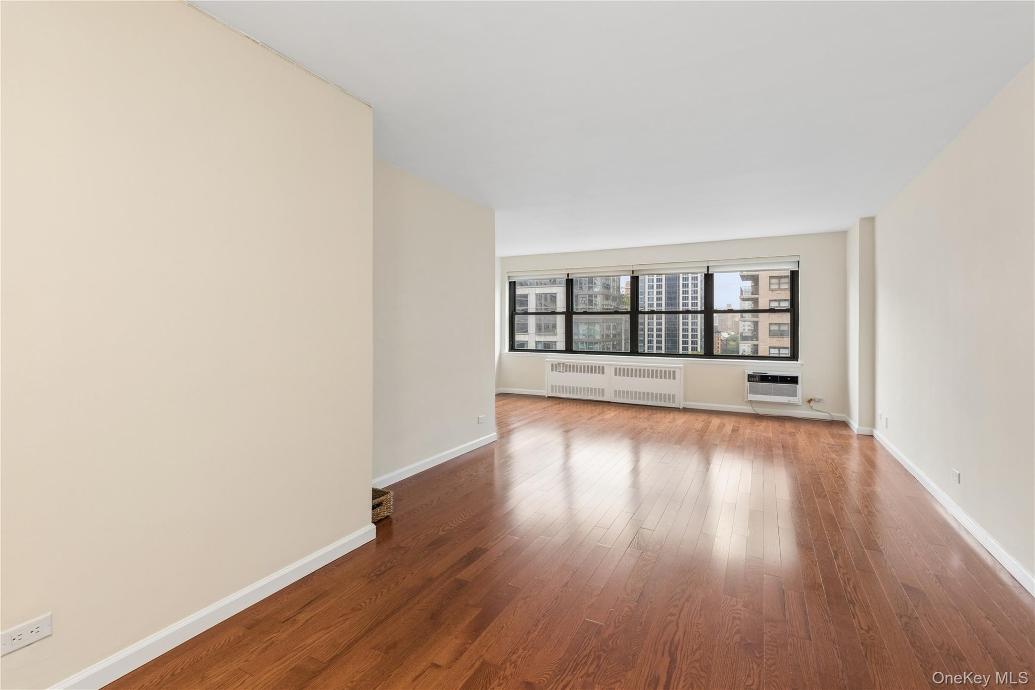 185 W End Avenue, Unit 15E photo 3
