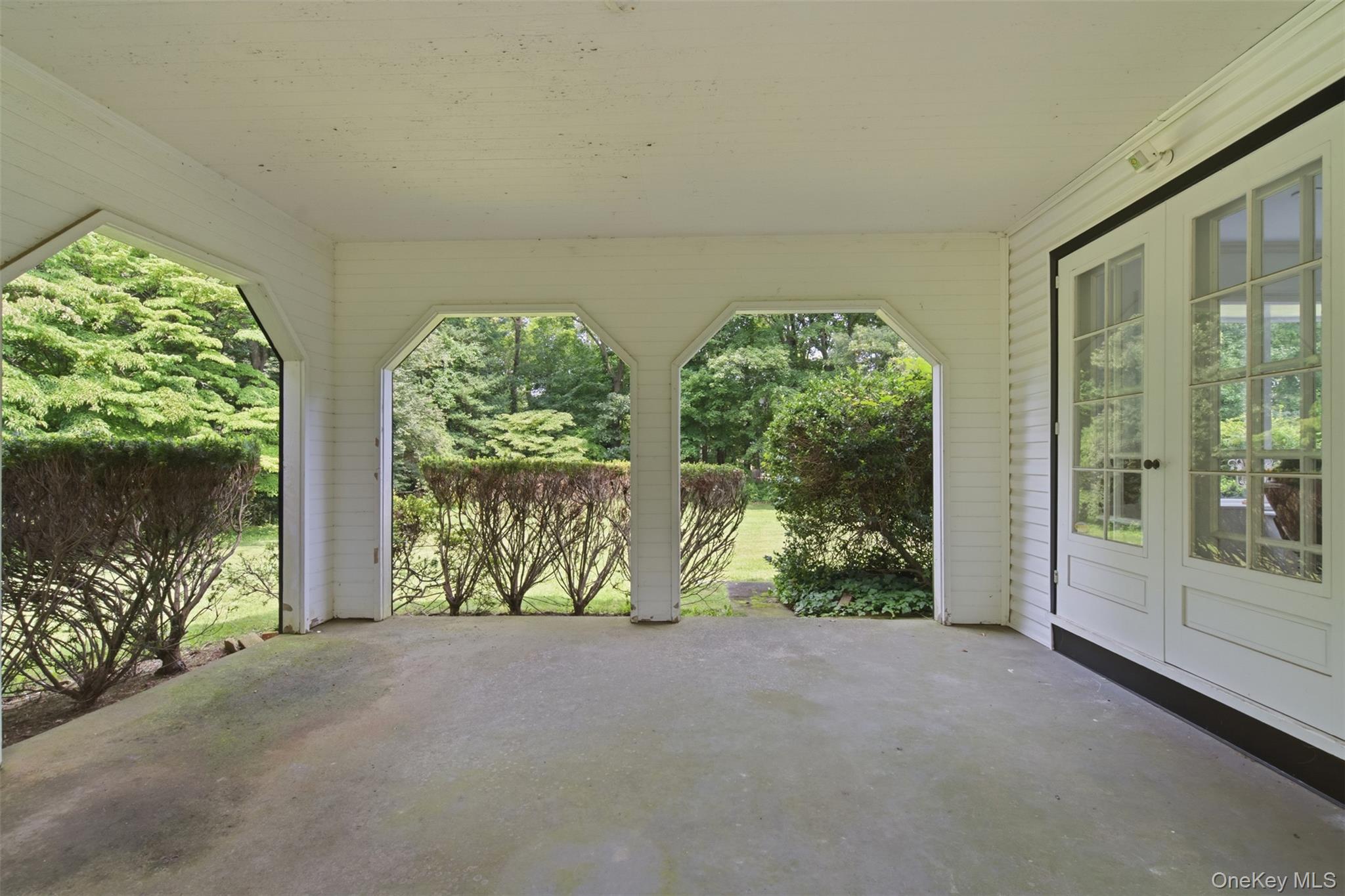 897 Ripley Lane – For Sale photo 35