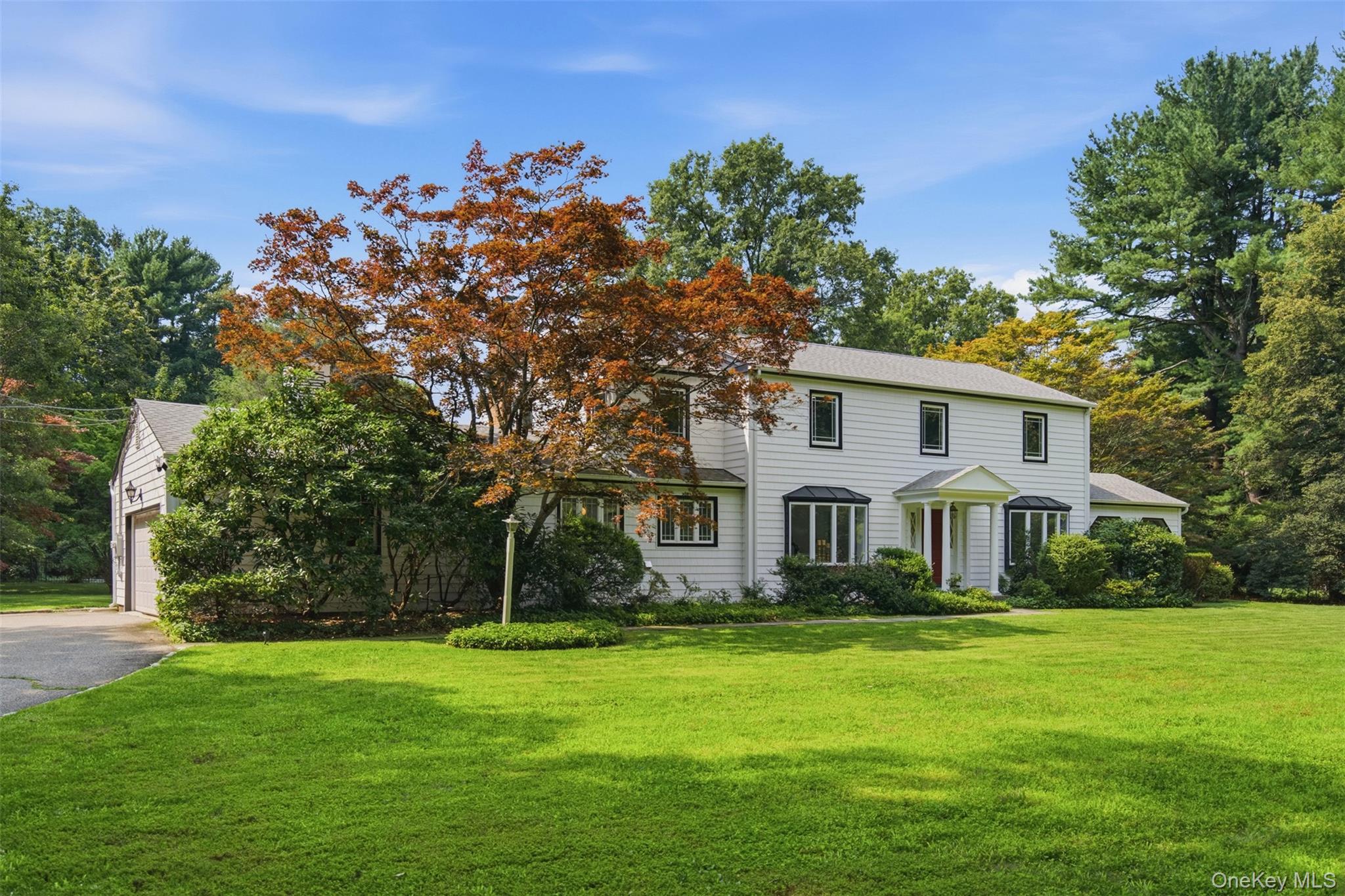 897 Ripley Lane – For Sale photo 2