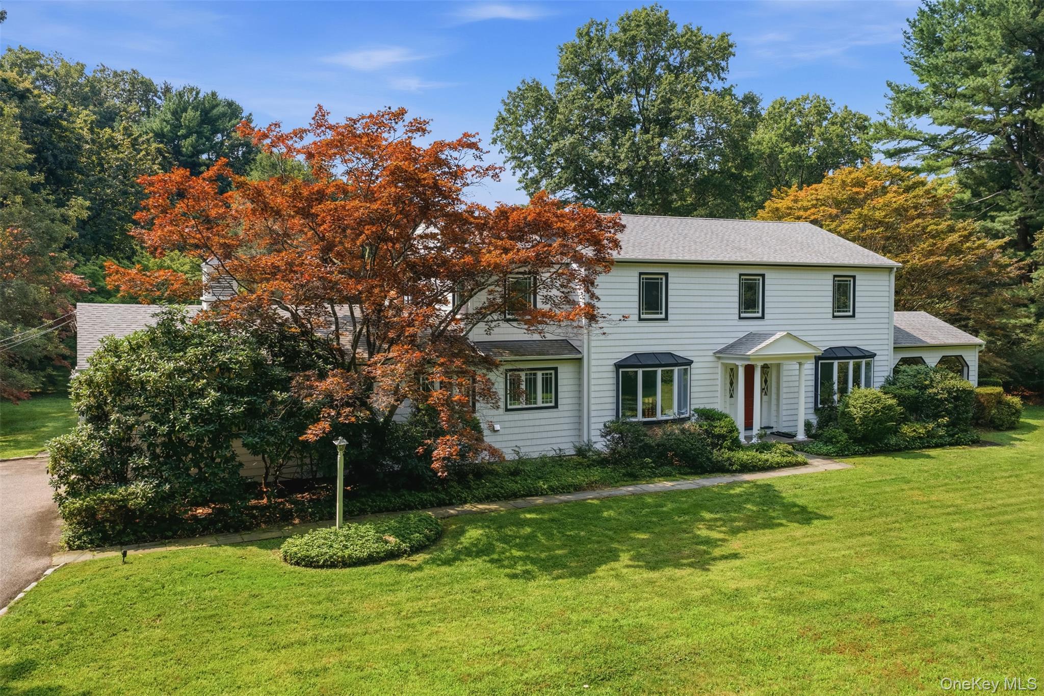 897 Ripley Lane – For Sale photo 4