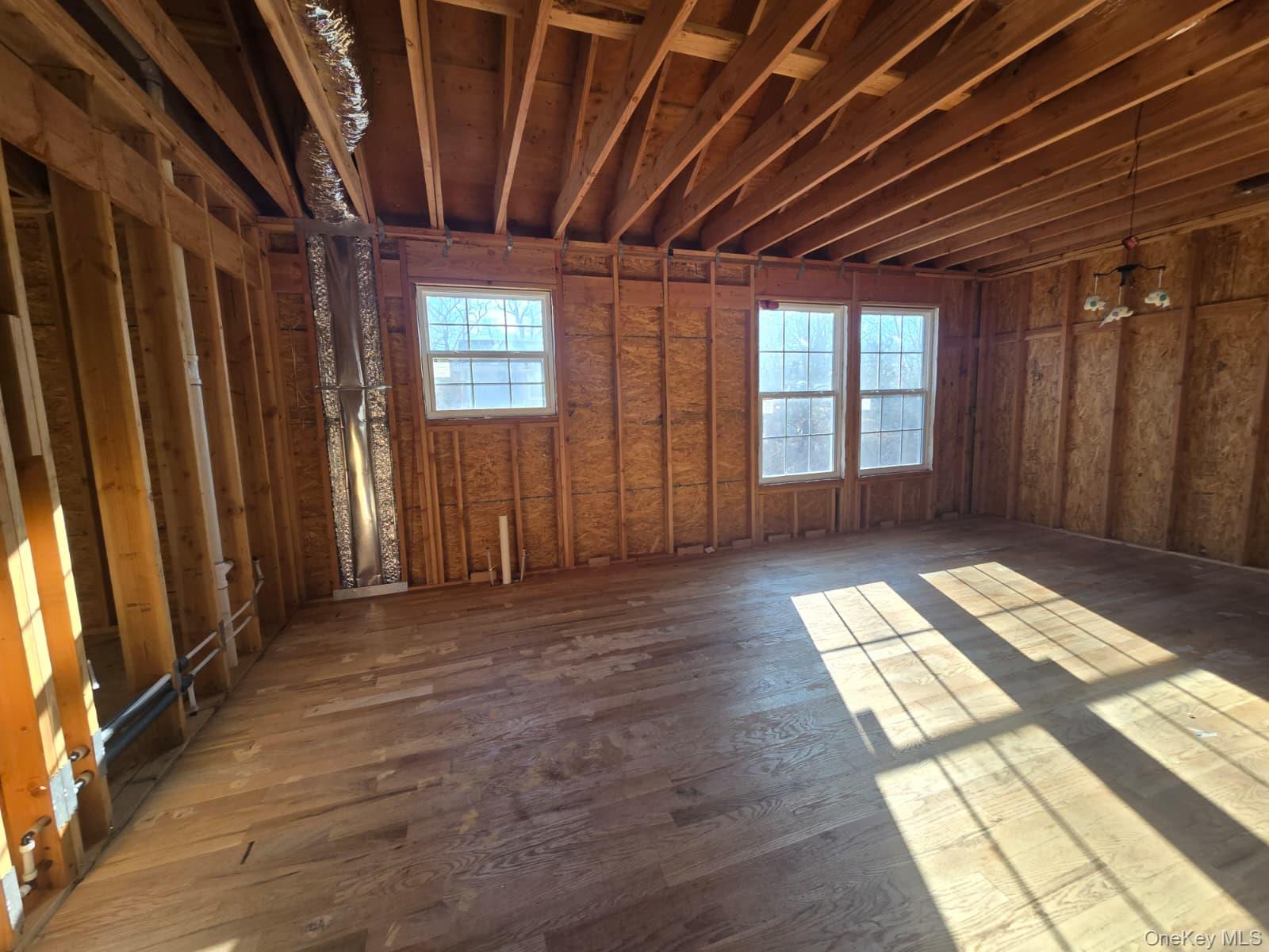 20 Barbara Lane – For Sale photo 4