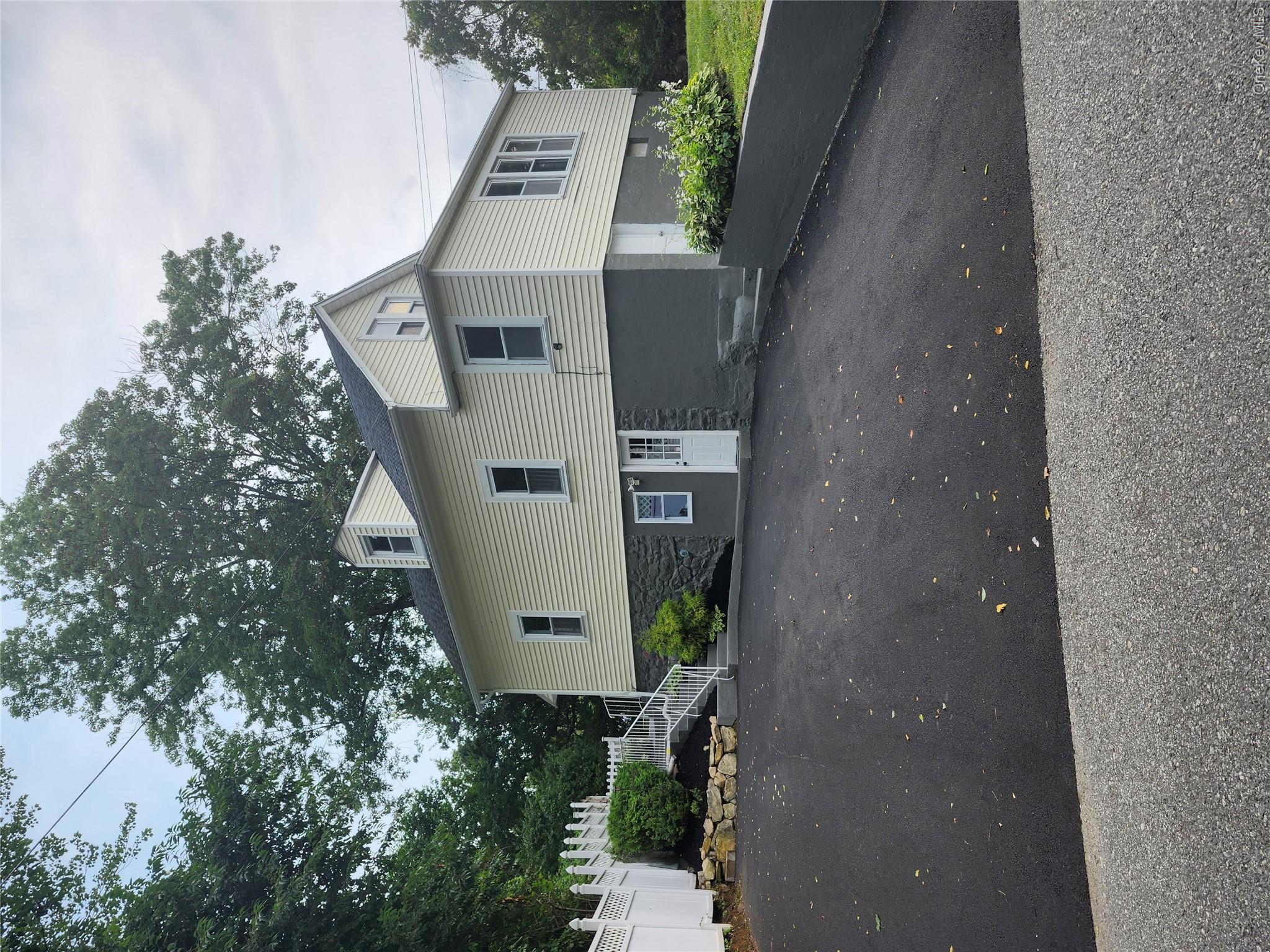 222 N Terry Hill Road – For Sale photo 2
