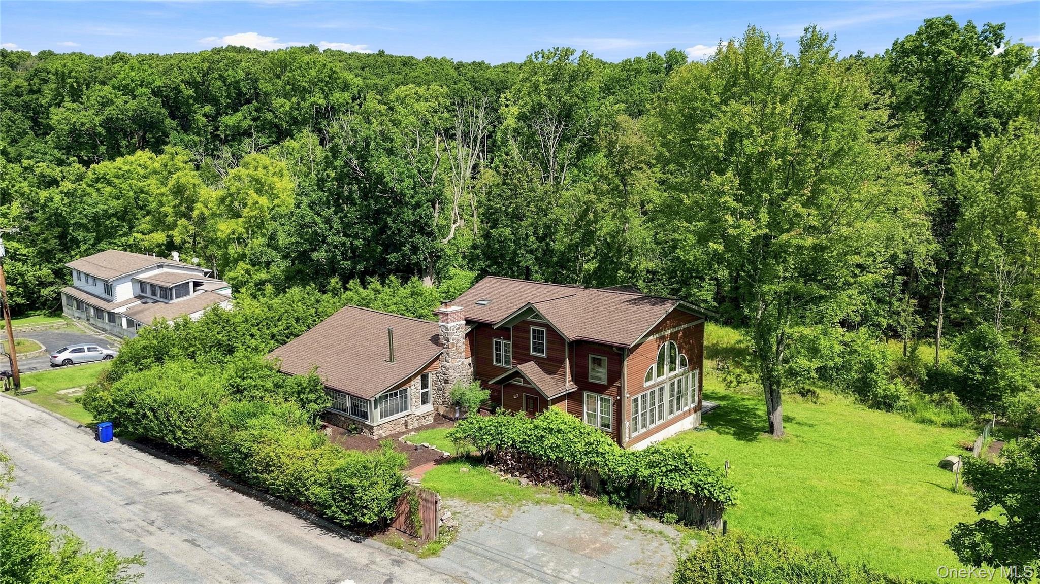 55 Interlochen Parkway – For Sale photo 30