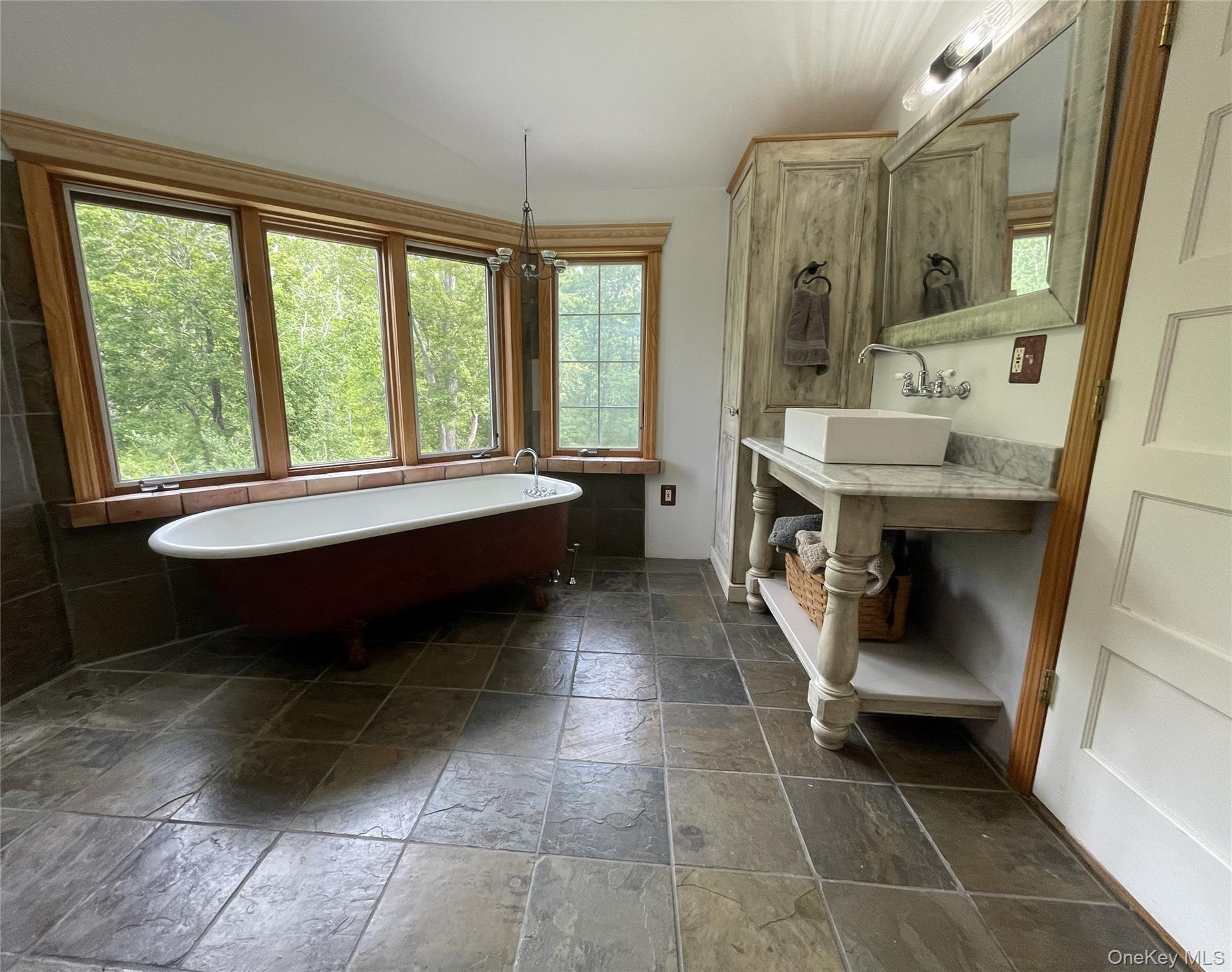 55 Interlochen Parkway – For Sale photo 26