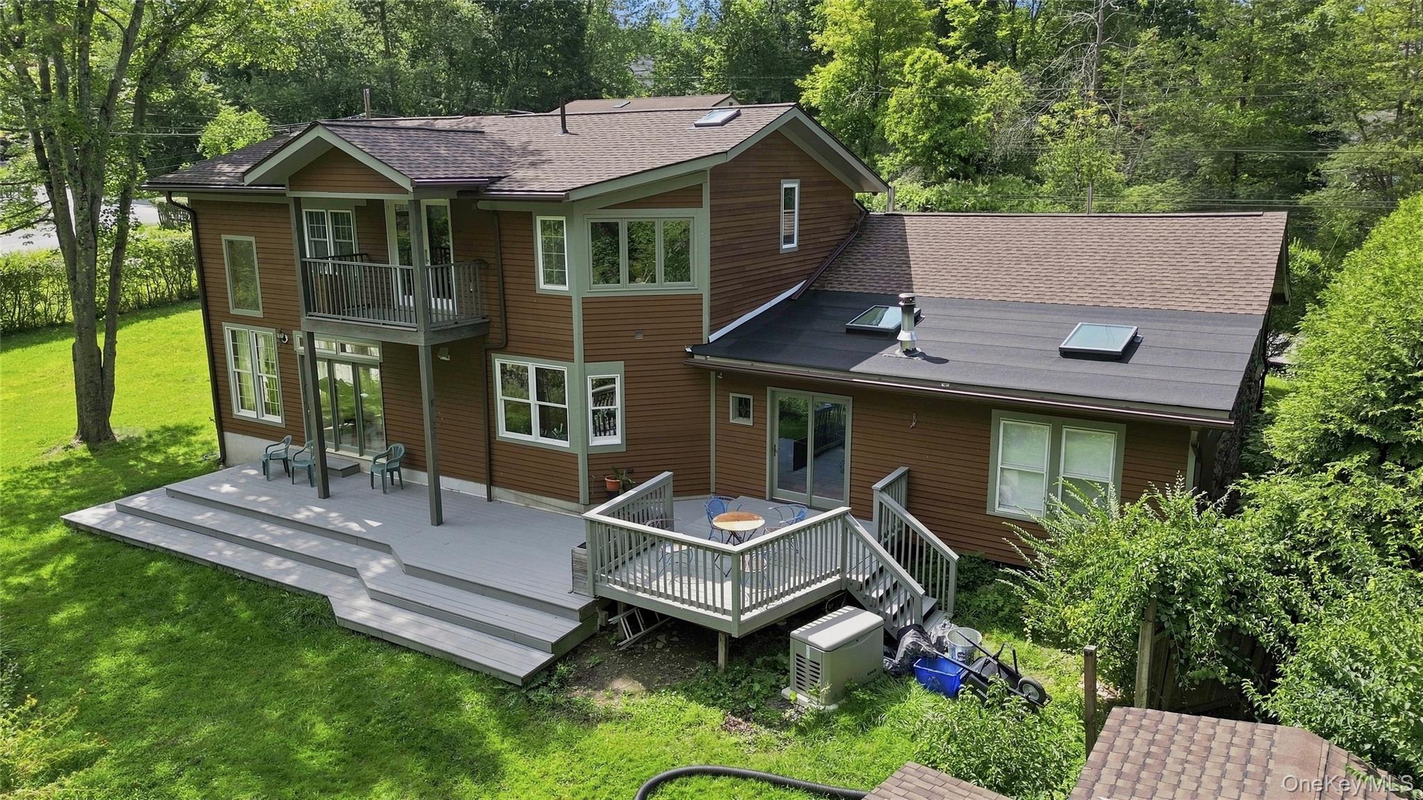 55 Interlochen Parkway – For Sale photo 5
