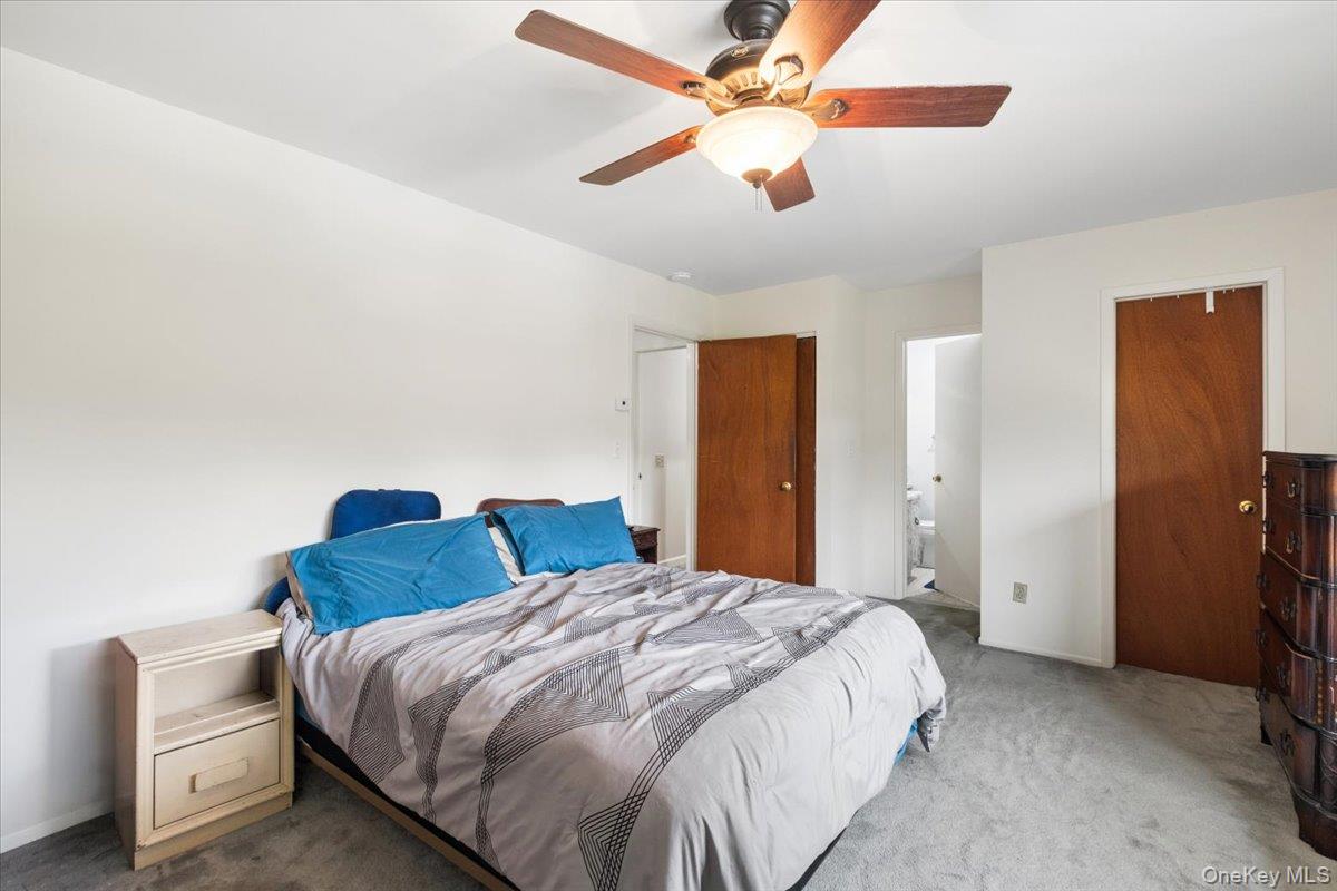 226 Coachlight Square – For Sale photo 23