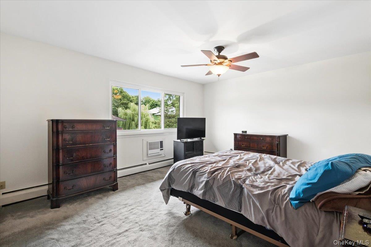 226 Coachlight Square – For Sale photo 22