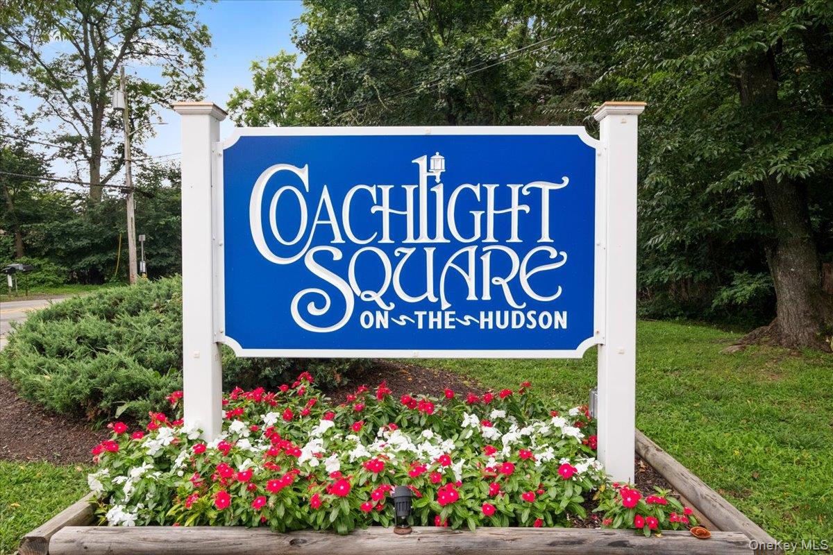 226 Coachlight Square – For Sale photo 36