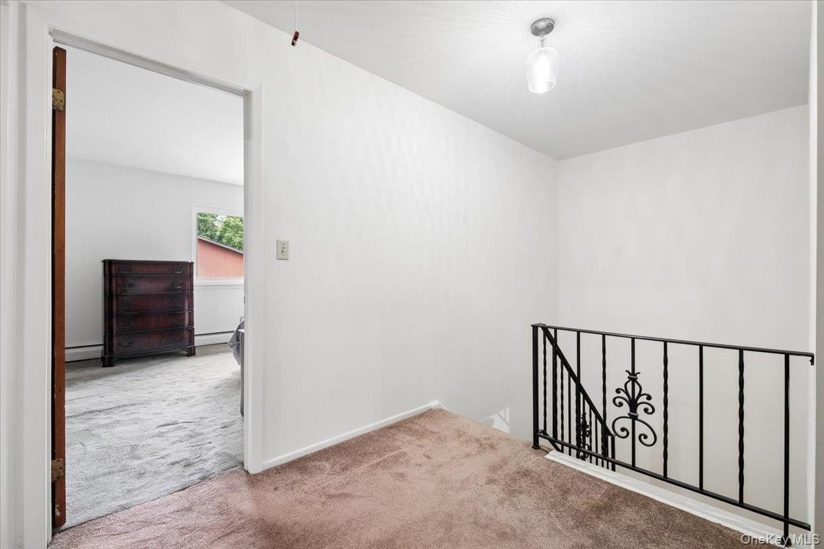 226 Coachlight Square – For Sale photo 20