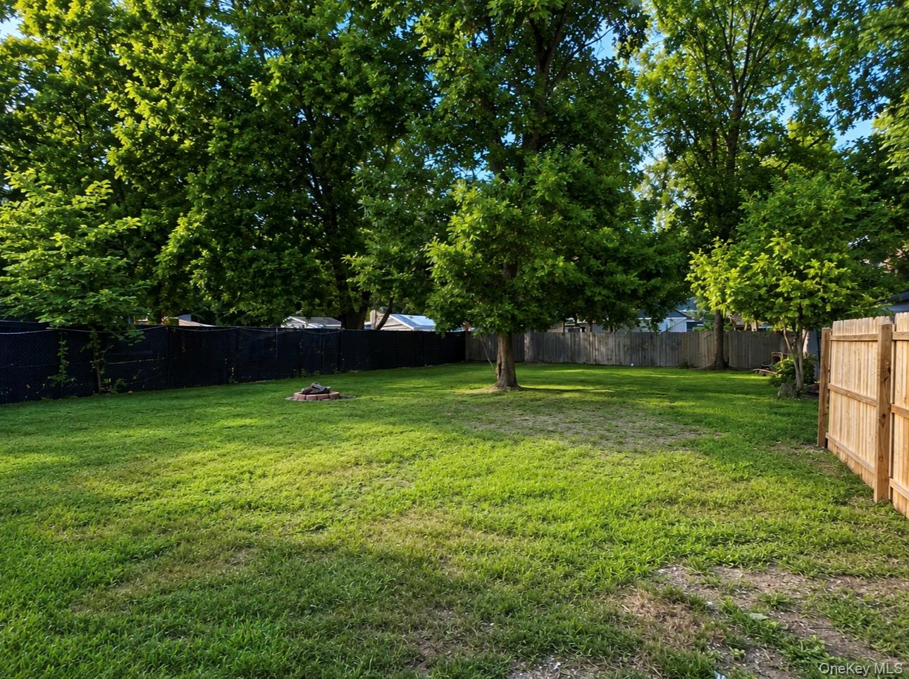 143 E. Parkview Drive – For Sale photo 8