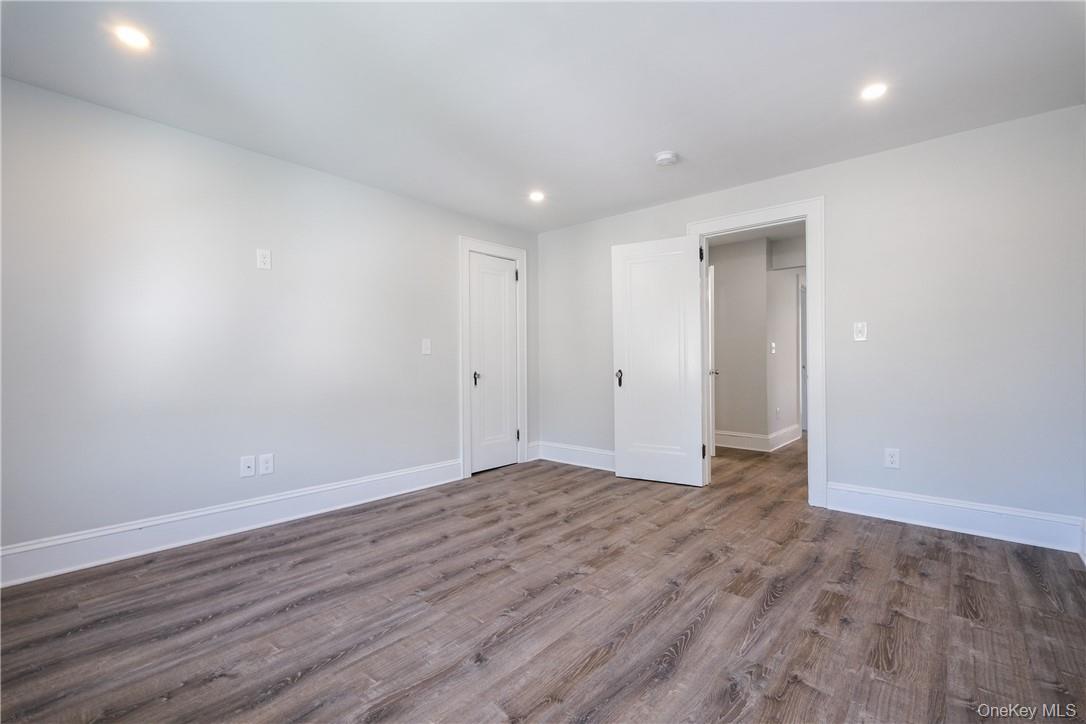 56 Maple Avenue, Unit 1F photo 2