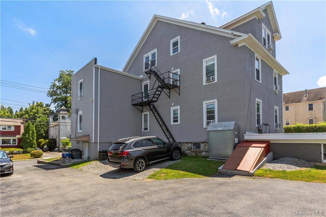 56 Maple Avenue, Unit 1F photo 6