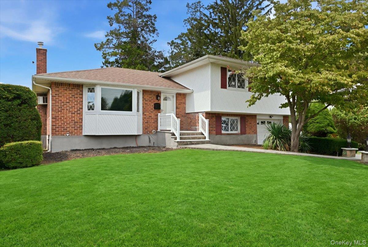 90 Grohmans Lane – For Sale