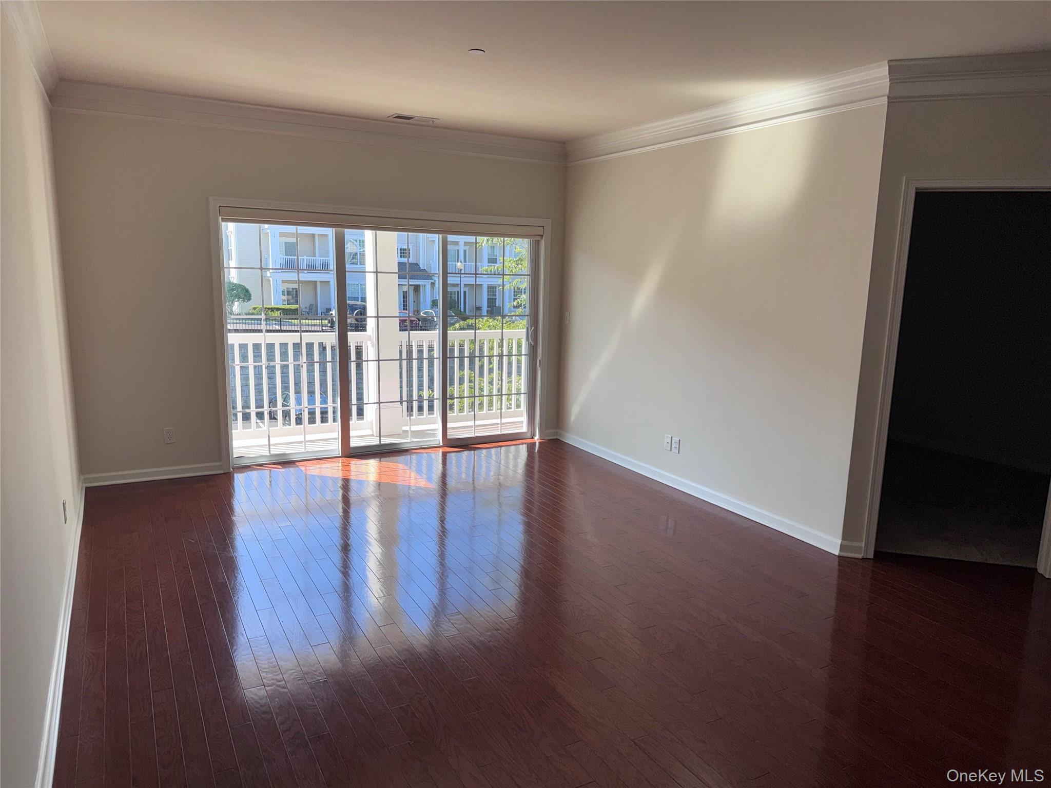 614 Saratoga Lane – For Rent photo 4