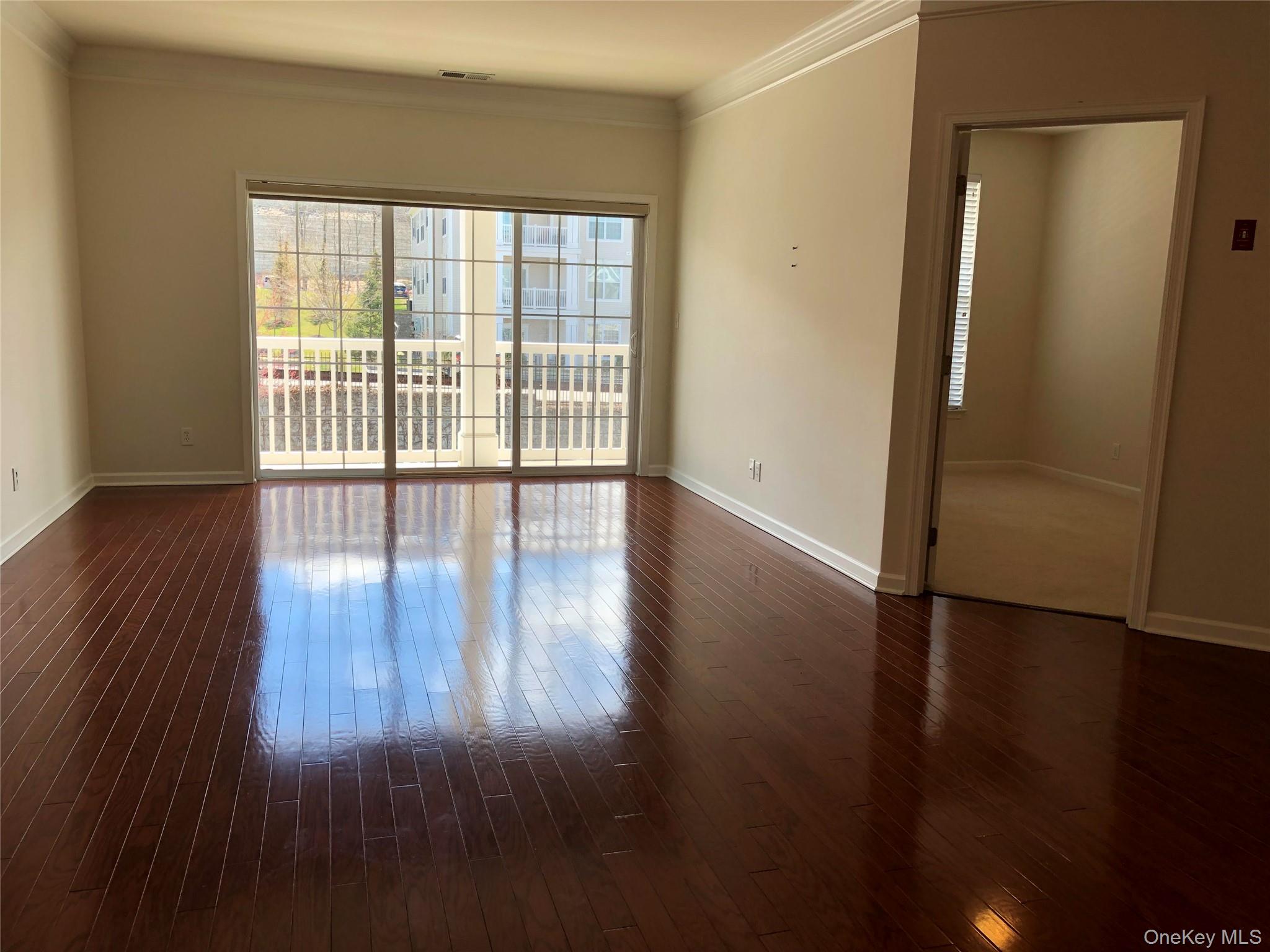 614 Saratoga Lane – For Rent