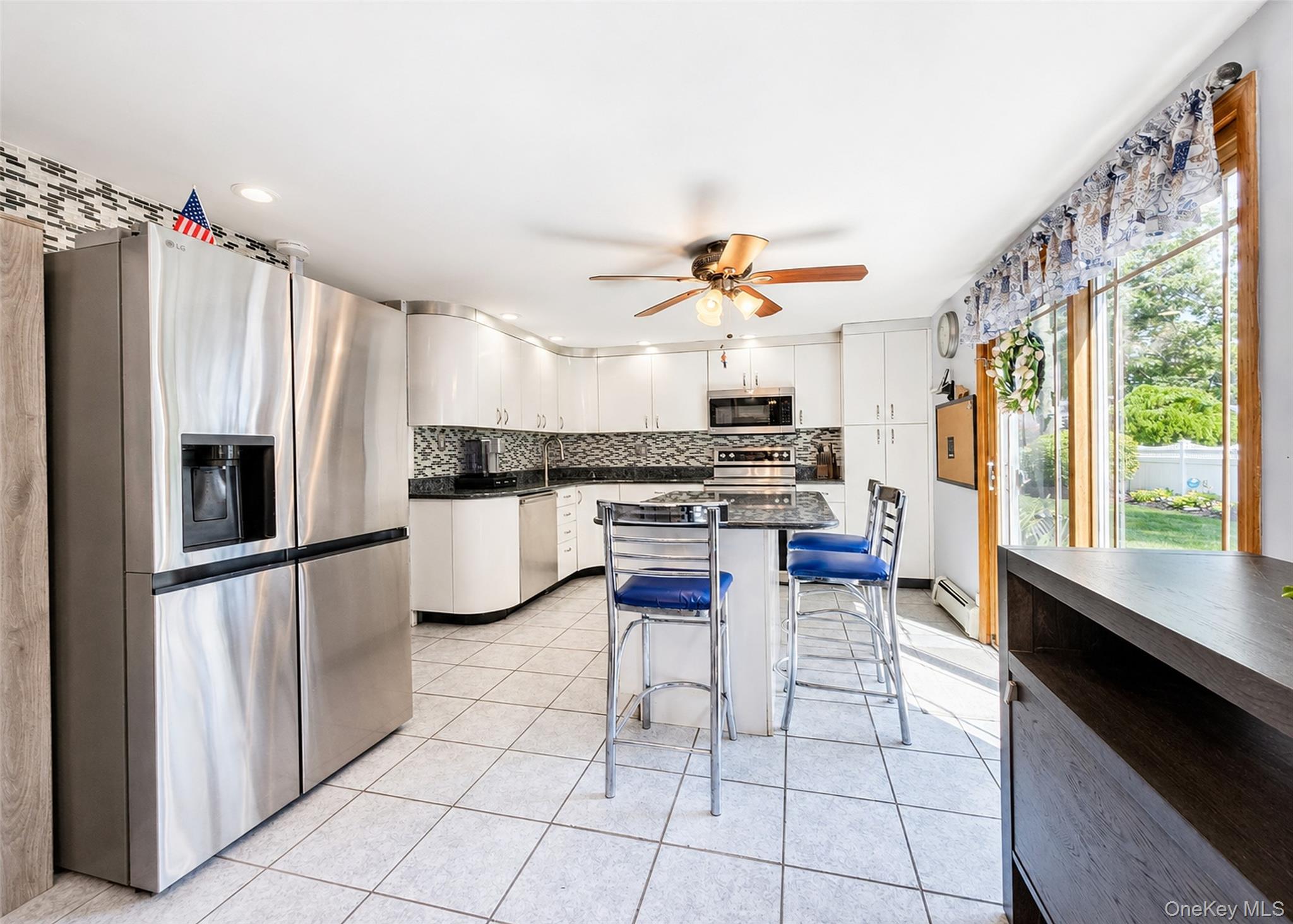 4 Halfcircle Drive – For Sale photo 7