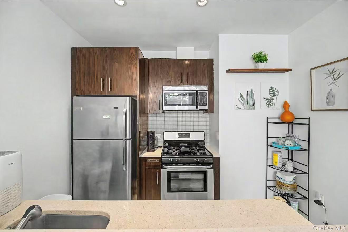 140-21 32nd Avenue Ave, Unit 1A photo 36