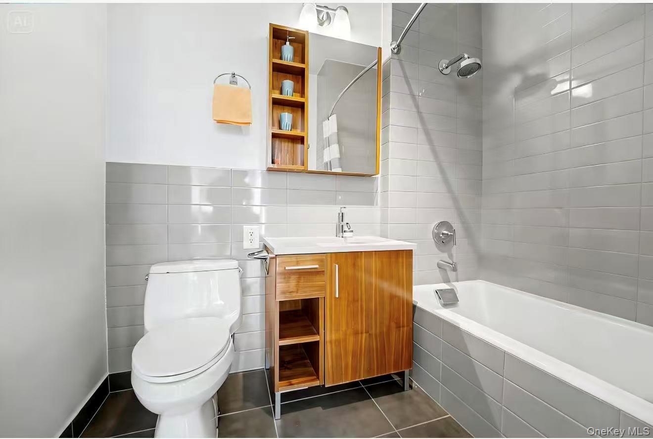 140-21 32nd Avenue Ave, Unit 1A photo 15