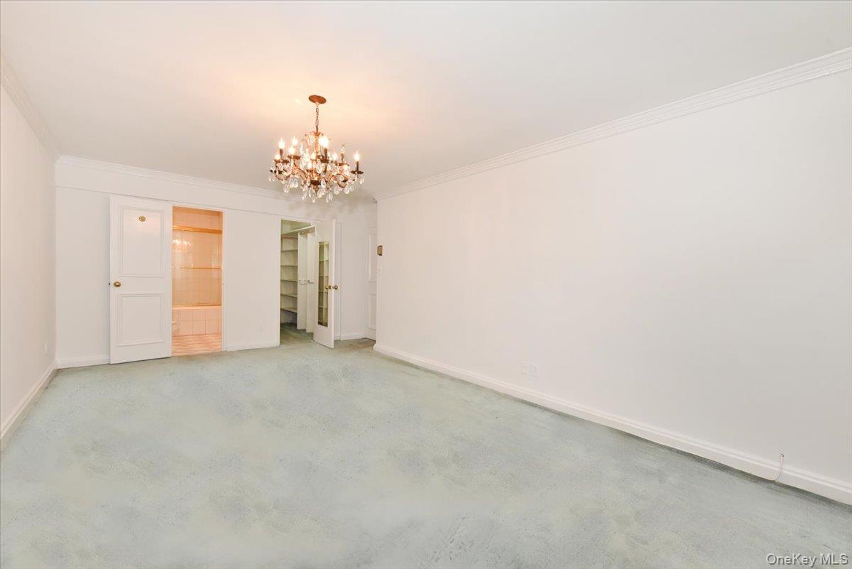 180 S Middle Neck Road, Unit 1-J photo 8
