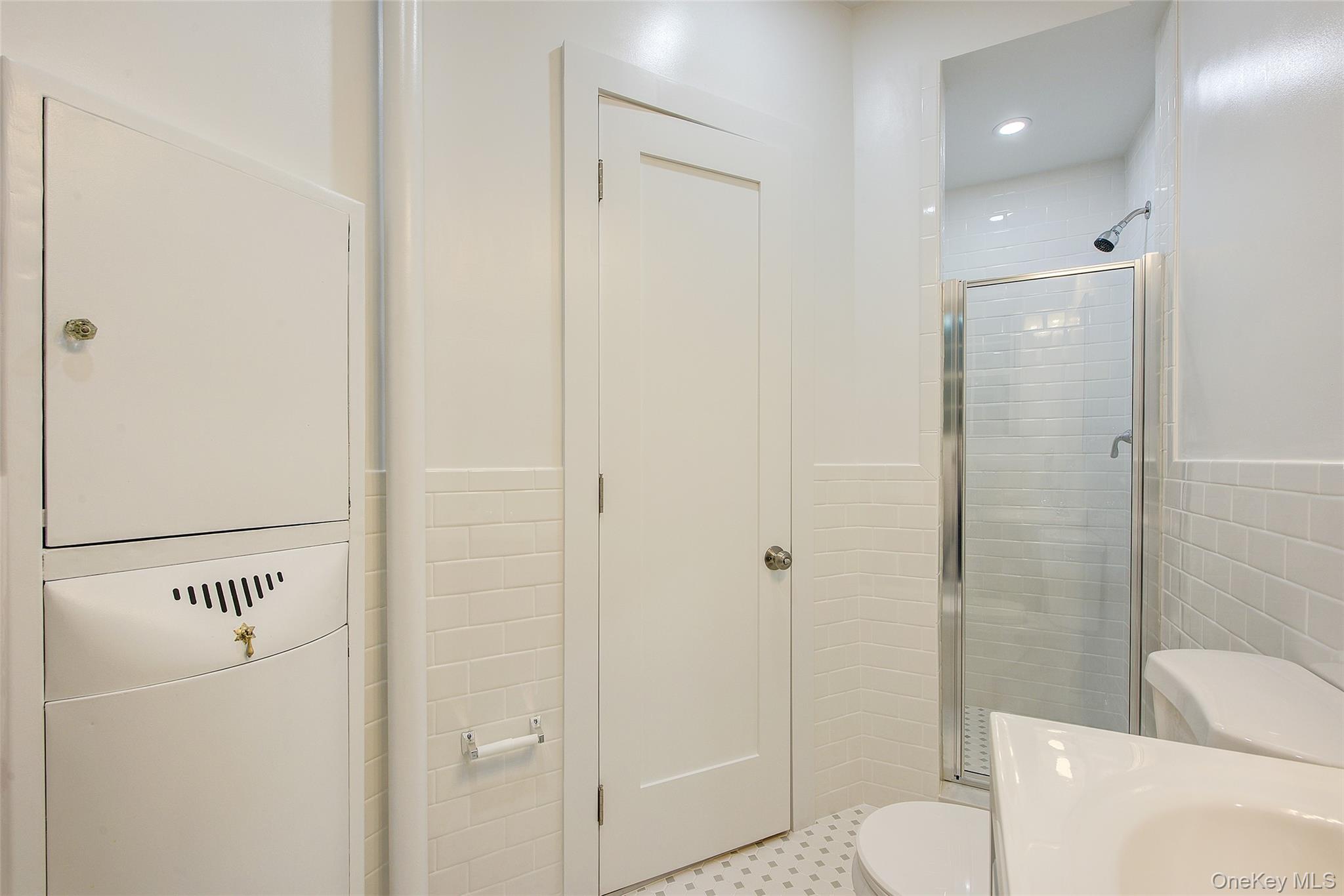 77-12 35th Avenue, Unit A11 photo 29