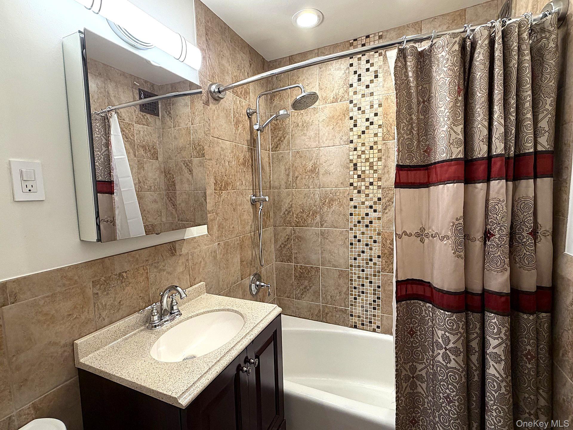 250 N Broadway, Unit PHD photo 11