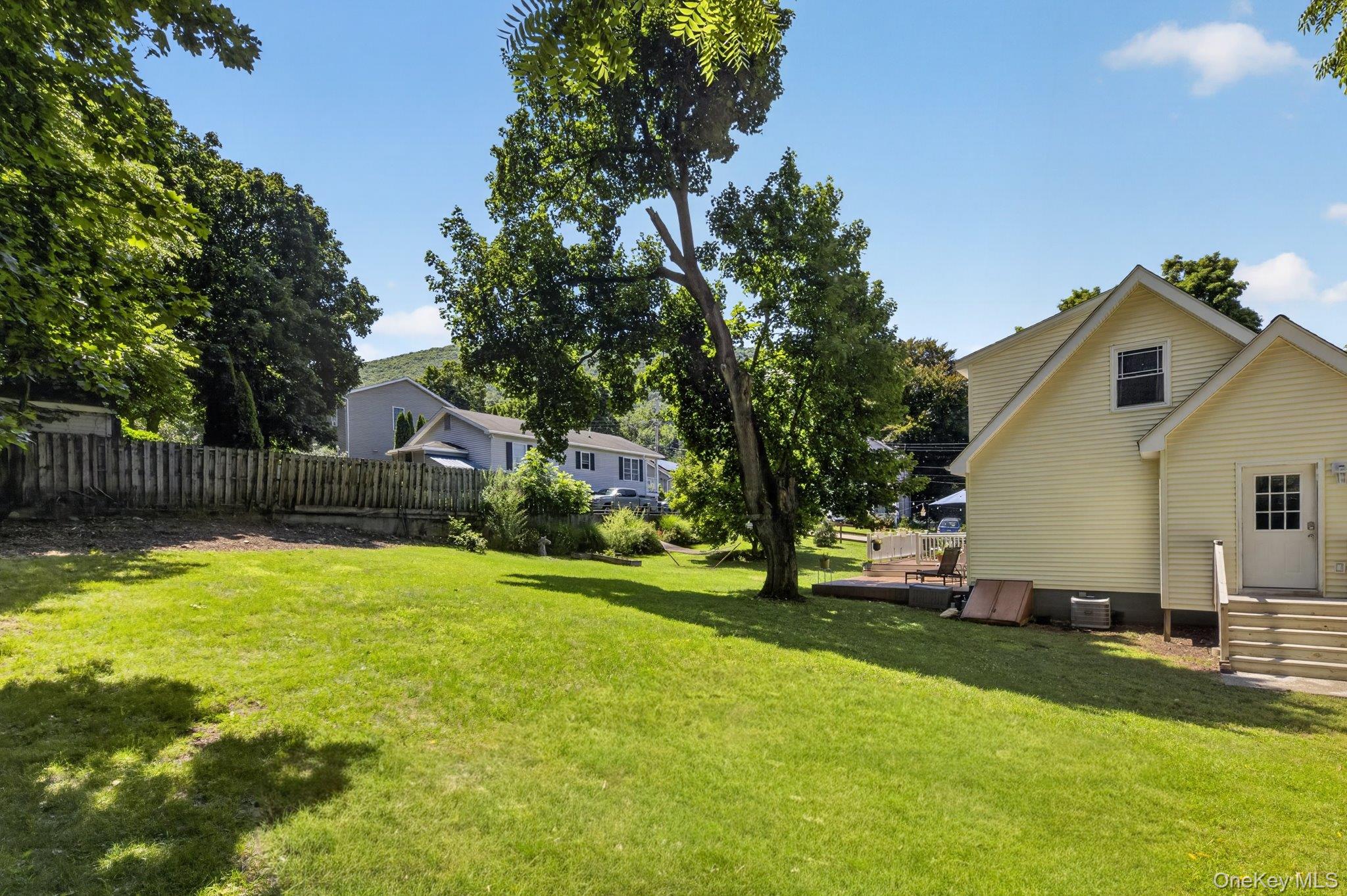 256 E Main Street – For Sale photo 16