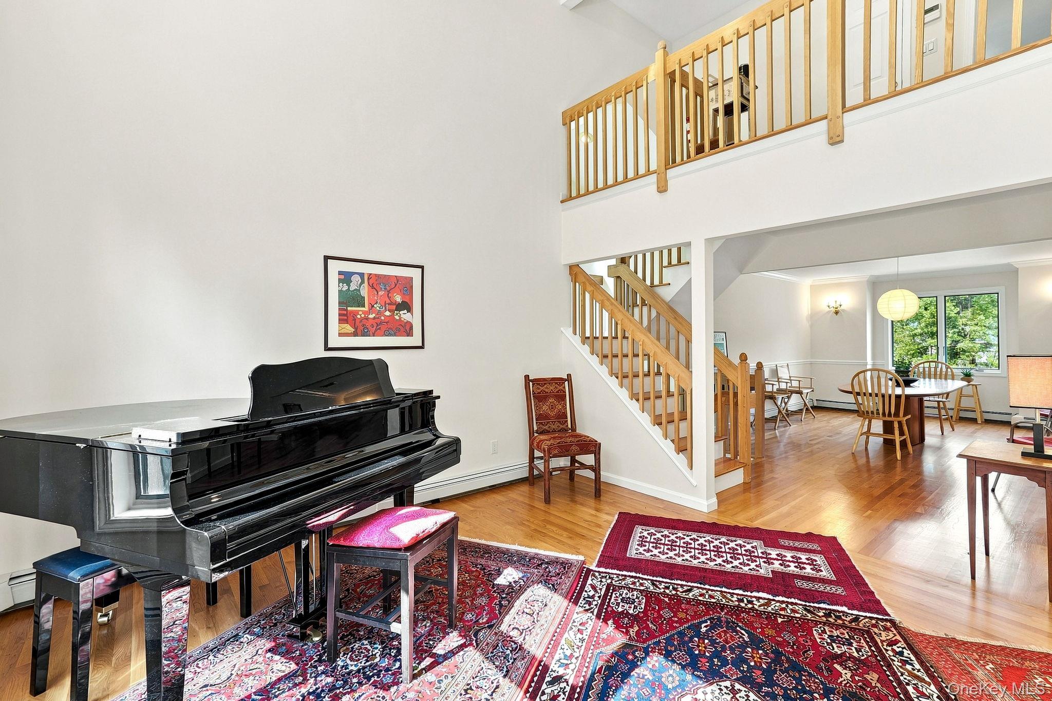 25 Fawn Lane – For Sale photo 3