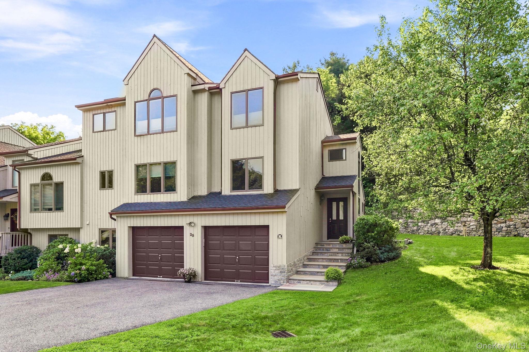 25 Fawn Lane – For Sale