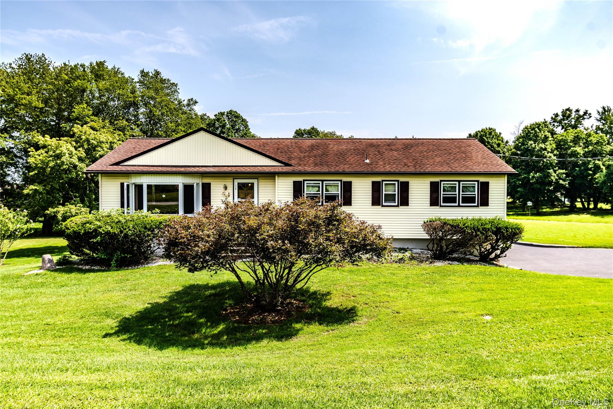 26 Beatty Lane – For Sale photo 2