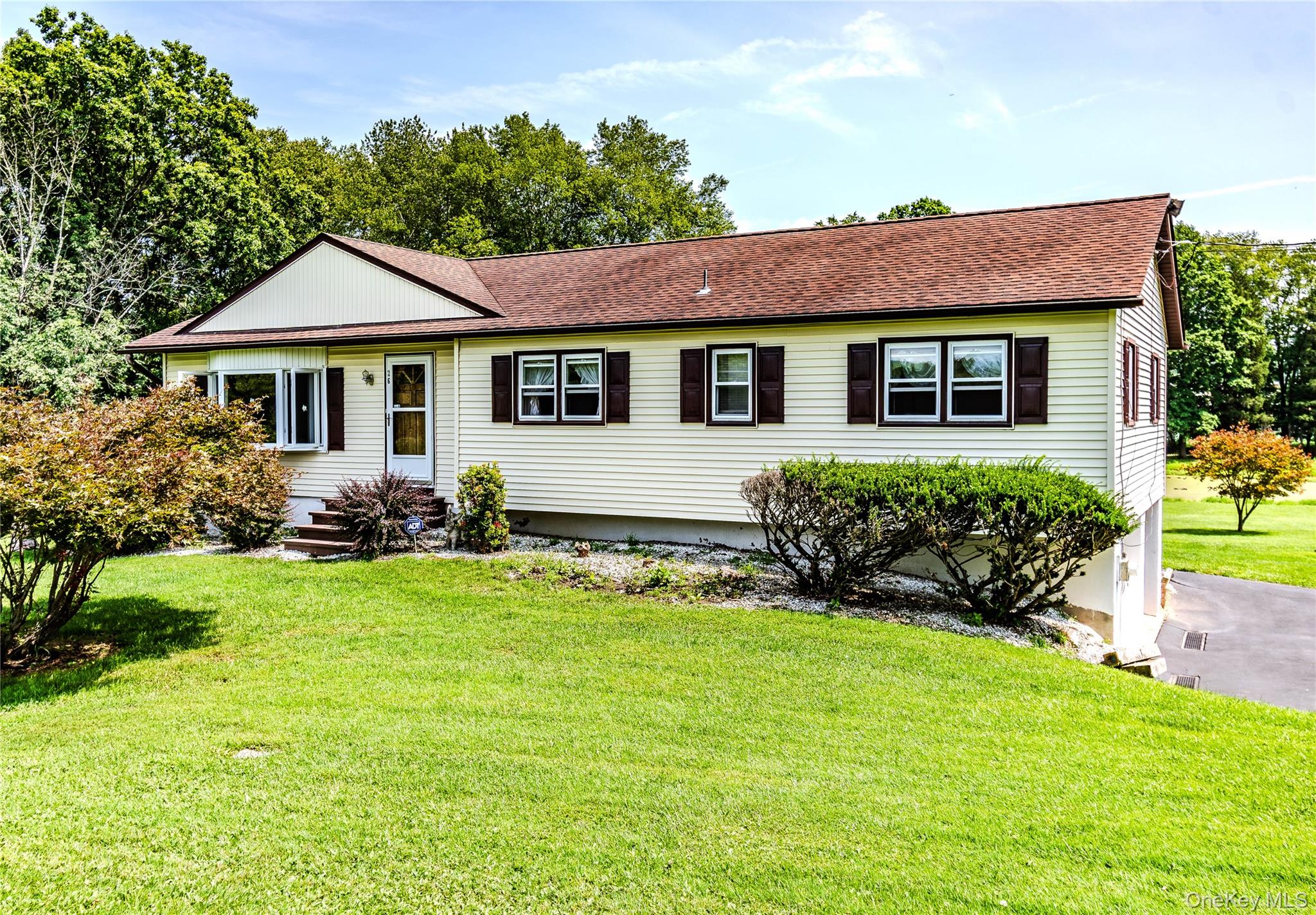 26 Beatty Lane – For Sale photo 3
