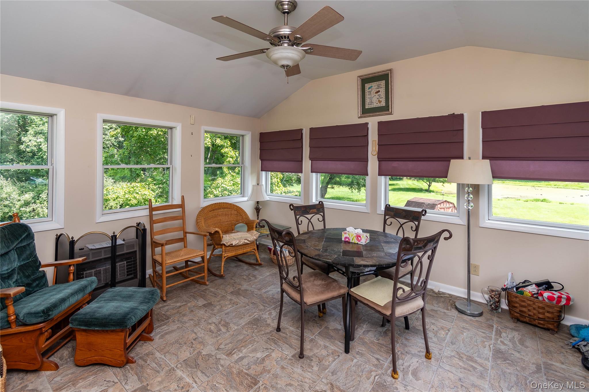 26 Beatty Lane – For Sale photo 43