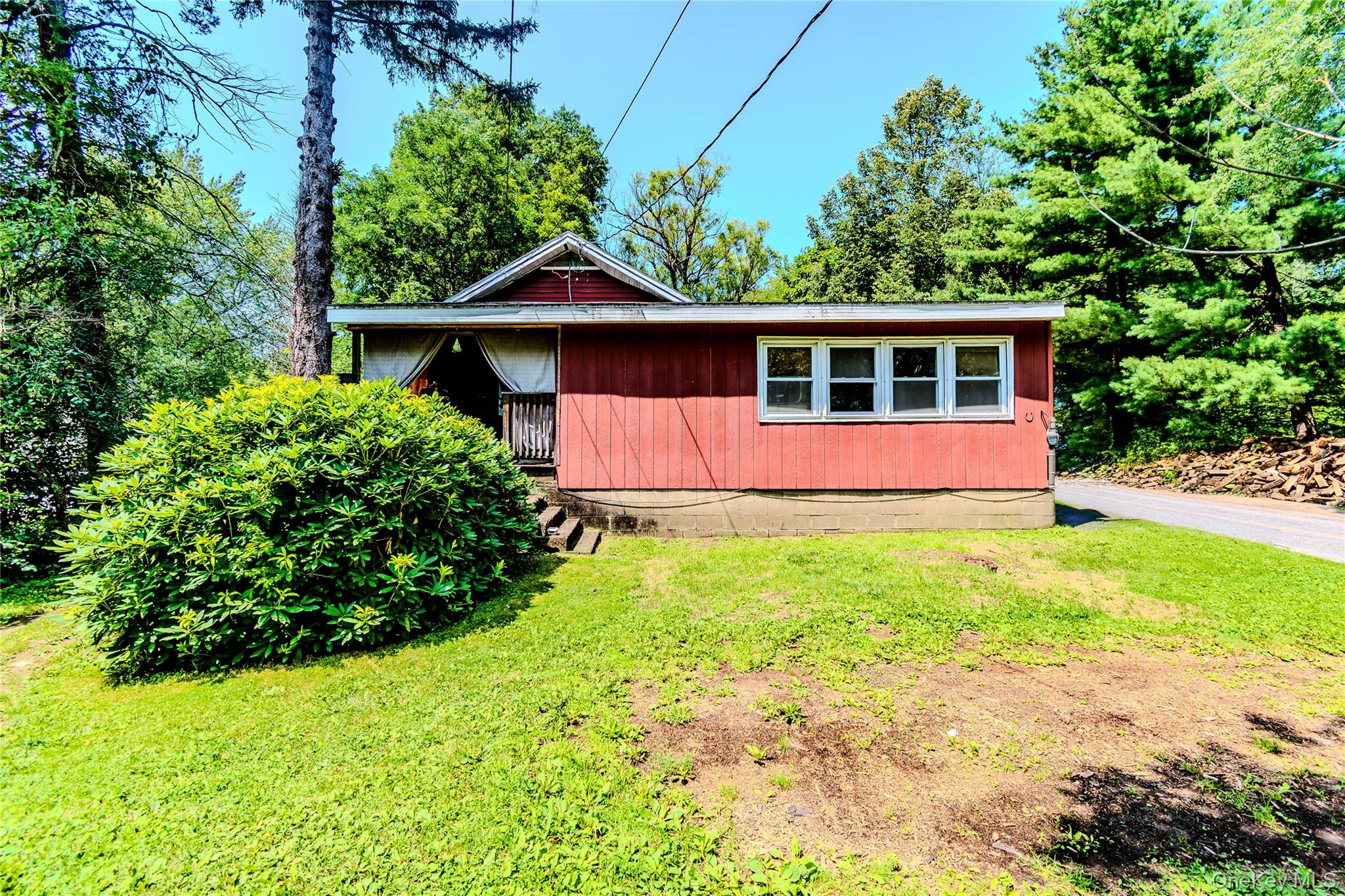95 Riley Road – For Sale photo 4