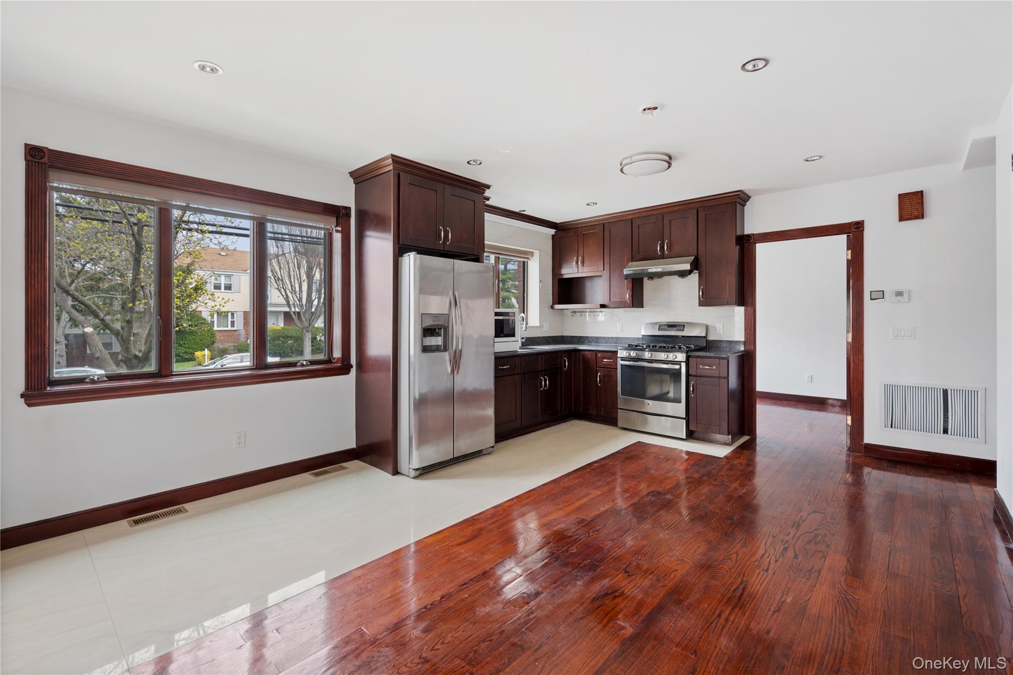 6903 Cloverdale Boulevard – For Rent photo 2