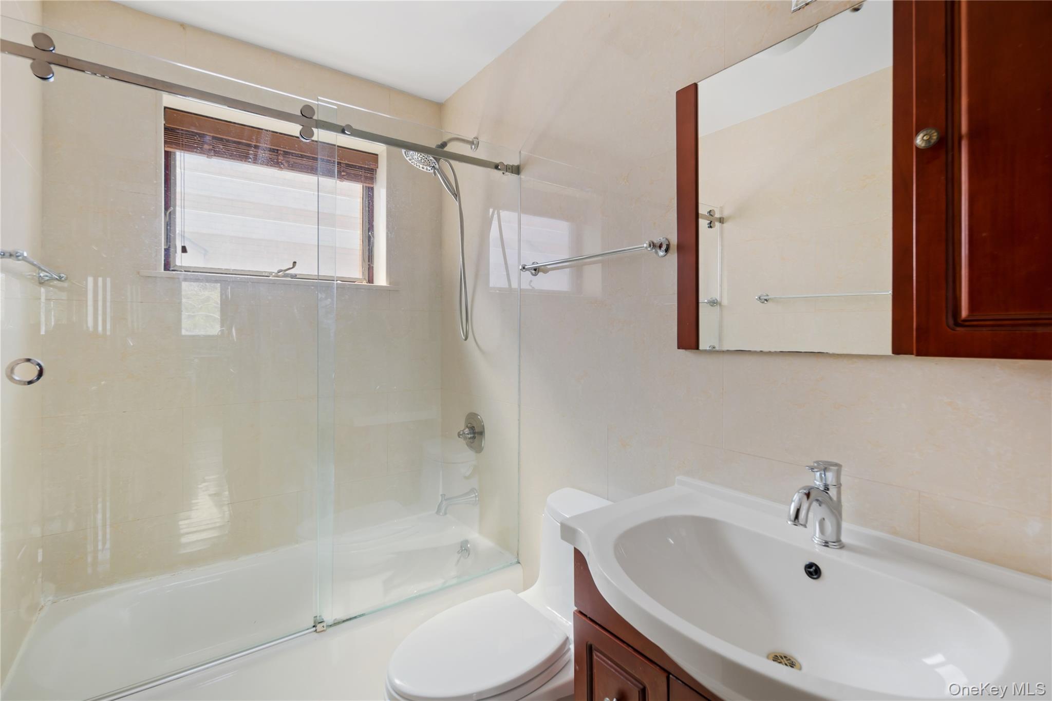 6903 Cloverdale Boulevard – For Rent photo 9
