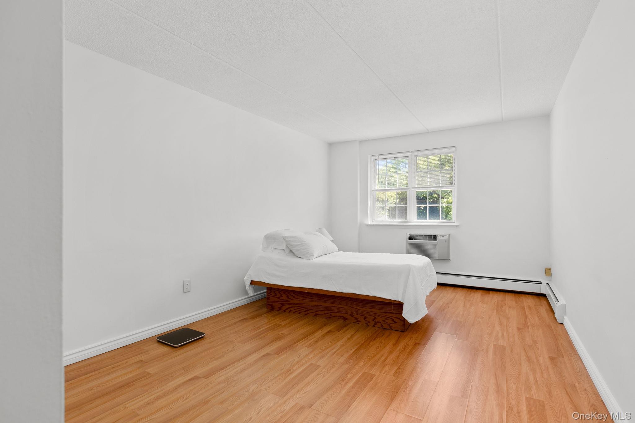 2 Consulate Drive, Unit 3G photo 17